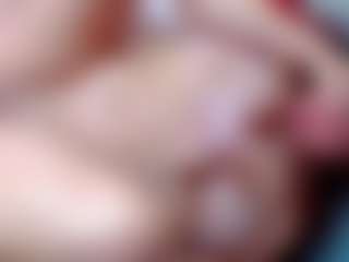 annejulienne's Live Sex Cam Show