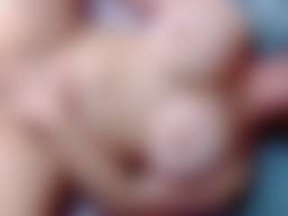 annejulienne's Live Sex Cam Show
