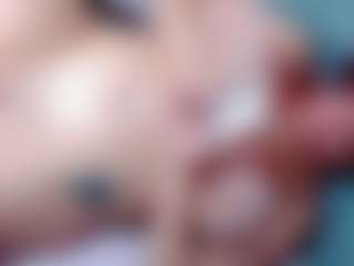 Live cam show with annejulienne - Mature on Dolls Live