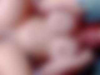 annejulienne MILF webcam performer live streaming
