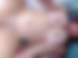 Live cam show with annejulienne - Red Hair Squirt on TottyGirls