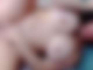 Live cam show with annejulienne - Anal on Mixed Magazine Live