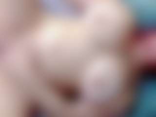 Live cam show with annejulienne - Sexy on CamwithHer