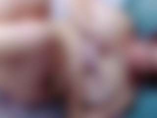 annejulienne's Live Sex Cam Show