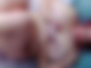 annejulienne's Live Sex Cam Show