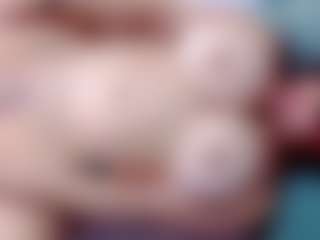 Live cam show with annejulienne - Gamer Asian on LiveSexCams6
