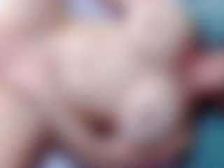 Live cam show with annejulienne - Fingering MILF on mypornchat.com