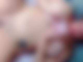 Live cam show with annejulienne - Strip Asian on sexylivex.com
