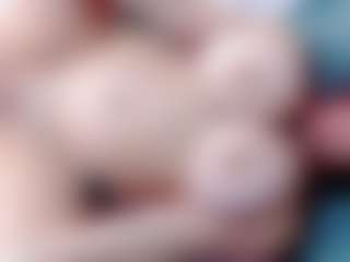 annejulienne's Live Sex Cam Show