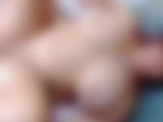 annejulienne's Live Sex Cam Show