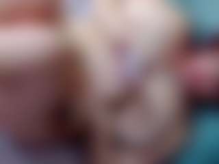 annejulienne's Live Sex Cam Show