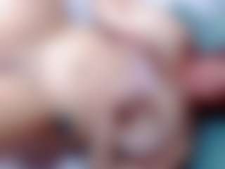 Live cam show with annejulienne - Asian BBW on Camsoda