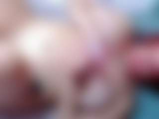 annejulienne's Live Sex Cam Show