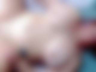 annejulienne's Live Sex Cam Show