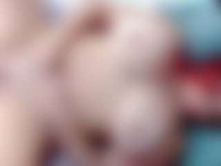 annejulienne's Live Sex Cam Show