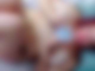 Live cam show with annejulienne - Lush MILF on instabang