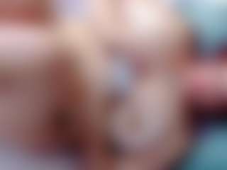 annejulienne's Live Sex Cam Show