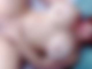 Live cam show with annejulienne - Solo on Camsoda