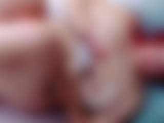 annejulienne's Live Sex Cam Show