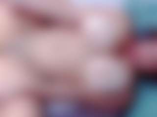 annejulienne's Live Sex Cam Show