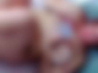 Live cam show with annejulienne - Red Hair Anal on AdultVida.com