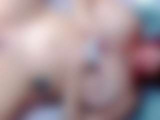 Live cam show with annejulienne - Bedroom on nudelive.tv