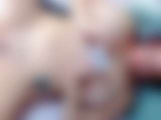 Live cam show with annejulienne - Spank Red Hair on TeamSkeetLive
