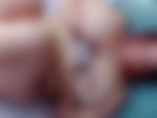 annejulienne MILF webcam performer live streaming