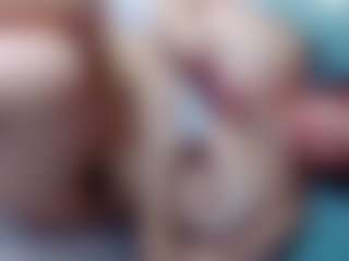 Live cam show with annejulienne - Asian MILF on Camiplay Live