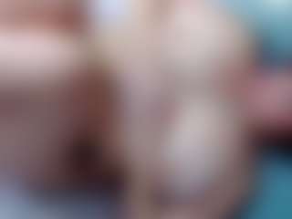 Live cam show with annejulienne - Bedroom Red Hair on Milfs Live