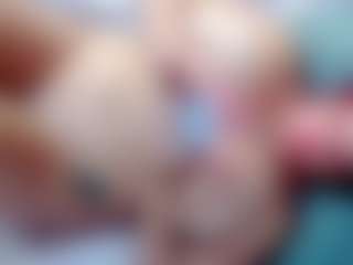 Live cam show with annejulienne - Asian Anal on AdultVida.com