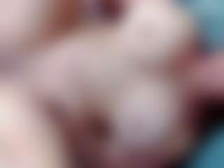 annejulienne's Live Sex Cam Show