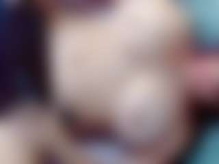 annejulienne's Live Sex Cam Show