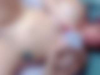 annejulienne's Live Sex Cam Show