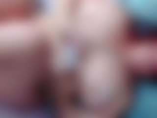 Live cam show with annejulienne - Latina MILF on SxyPornLive | colombia