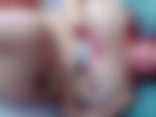 annejulienne's Live Sex Cam Show