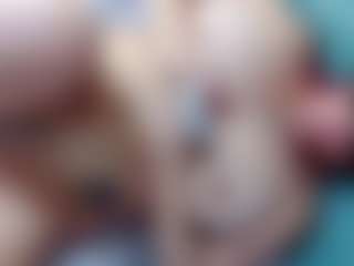 Live cam show with annejulienne - Spanish MILF on Camsoda | colombia