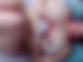 Live cam show with annejulienne - Asian Granny on 1on1-livenow