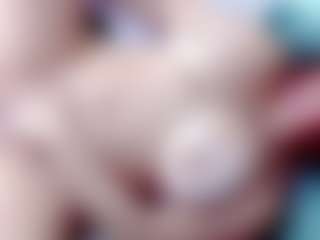 annejulienne's Live Sex Cam Show