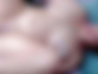 annejulienne's Live Sex Cam Show