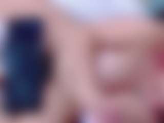 Live cam show with annejulienne - Spank Red Hair on Camsoda
