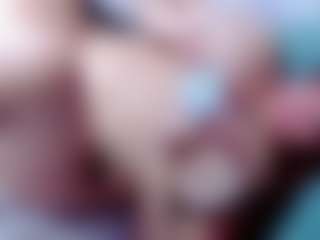 Live cam show with annejulienne - Tease MILF on Camsoda