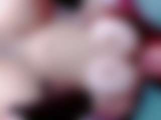 annejulienne's Live Sex Cam Show