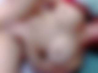Live cam show with annejulienne - Shaved Pussy Mature on Camsoda