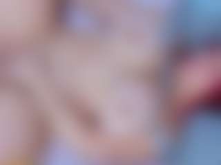 annejulienne MILF webcam performer live streaming