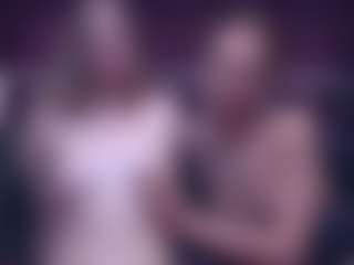 BlondeDolls's Live Sex Cam Show