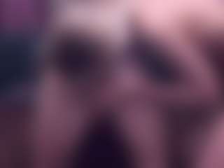 BlondeDolls's Live Sex Cam Show