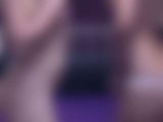 Live cam show with BlondeDolls - Small Ass on Chatstar