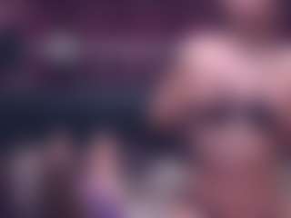 Spettacolo in cam dal vivo con BlondeDolls - Strip su Camsoda