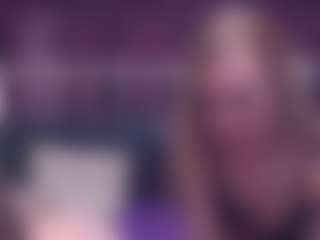 Live cam show with BlondeDolls - Average on CamSextacy